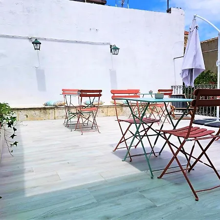 Il Giardino Nascosto 3*