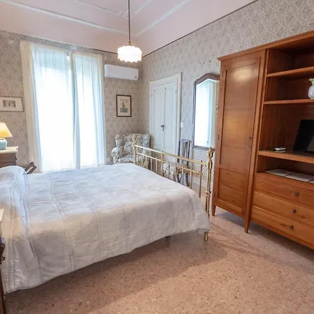 Il Giardino Nascosto 3*